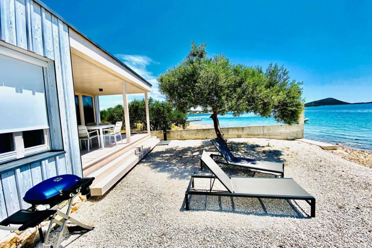 דראגה Buqez Eco Resort - Beach Villa 28 - Directly By Beach מראה חיצוני תמונה
