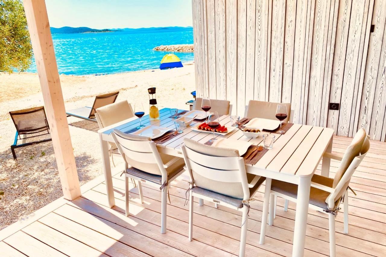 דראגה Buqez Eco Resort - Beach Villa 28 - Directly By Beach מראה חיצוני תמונה