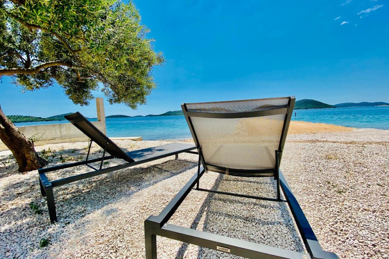 דראגה Buqez Eco Resort - Beach Villa 28 - Directly By Beach מראה חיצוני תמונה